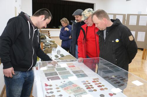 Výstava vojenských artefaktov